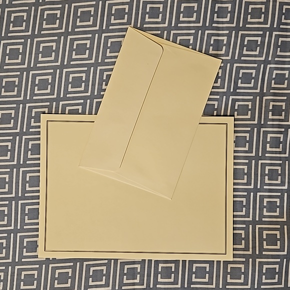 BLACK AND CREAM Sheets & Envelopes Stationery - Picture 3 of 6